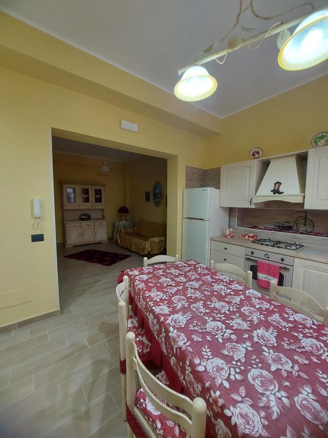 Casa Da Flo' Villa Augusta Luaran gambar