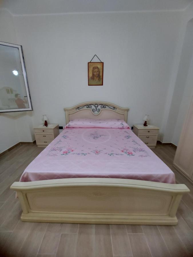 Casa Da Flo' Villa Augusta Luaran gambar