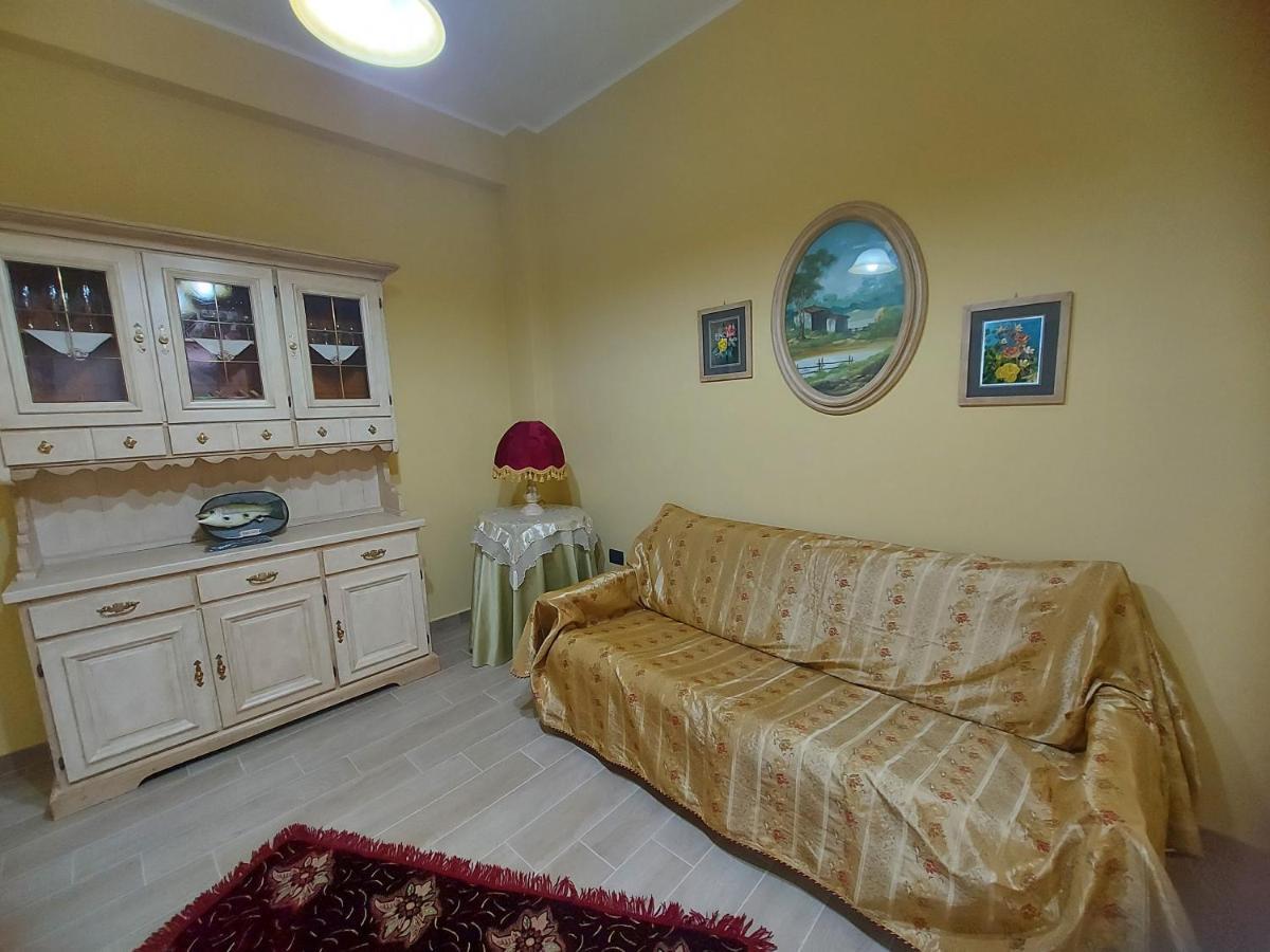 Casa Da Flo' Villa Augusta Luaran gambar